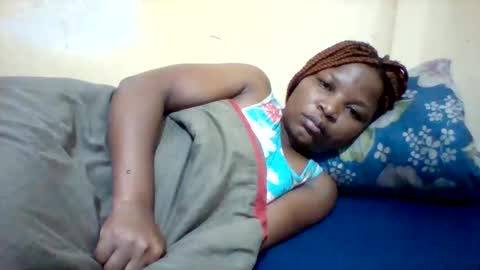 Snapshot of camillah_sweet chatting on 05/08/26, 02:50 camillah_sweet online show from 05/08/26, 02:50