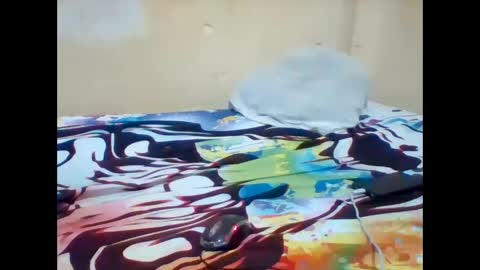 Snapshot of camillah_sweet chatting on 05/15/26, 06:48 camillah_sweet online show from 05/15/26, 06:48