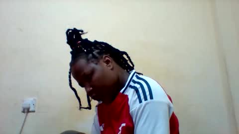 Snapshot of camillah_sweet chatting on 05/16/26, 06:54 camillah_sweet online show from 05/16/26, 06:54