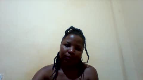 Snapshot of camillah_sweet chatting on 06/05/26, 06:20 camillah_sweet online show from 06/05/26, 06:20
