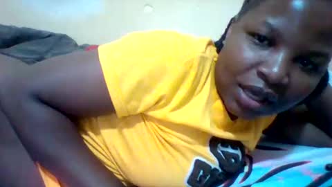 Snapshot of camillah_sweet chatting on 06/09/26, 04:57 camillah_sweet online show from 06/09/26, 04:57