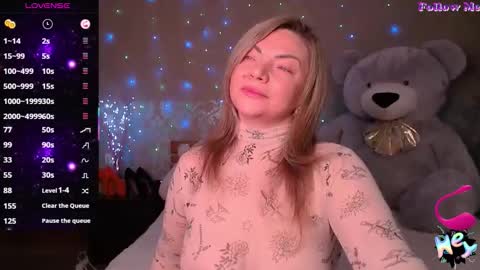 Snapshot of camille_game chatting on 02/04/26, 01:33 Camille Game online show from 02/04/26, 01:33