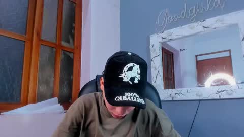 Snapshot of camillo_virgil chatting on 09/29/25, 11:04 Camillo Virgil online show from 09/29/25, 11:04