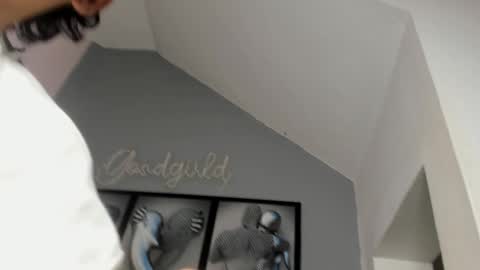 Snapshot of camillo_virgil chatting on 10/14/25, 10:49 Camillo Virgil online show from 10/14/25, 10:49