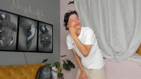 Snapshot of camillo_virgil chatting on 11/29/25, 10:51 Camillo Virgil online show from 11/29/25, 10:51