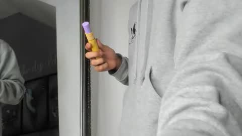 Snapshot of camillo_virgil chatting on 12/05/25, 10:57 Camillo Virgil online show from 12/05/25, 10:57