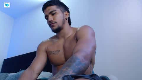 camilo_contre21 online show from 05/22/26, 09:31