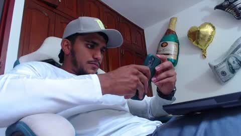 camilo_contre21 online show from 07/22/26, 07:27