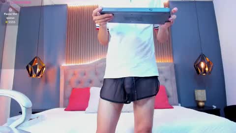 Snapshot of camilo_stark chatting on 09/23/25, 03:09 Camilo online show from 09/23/25, 03:09