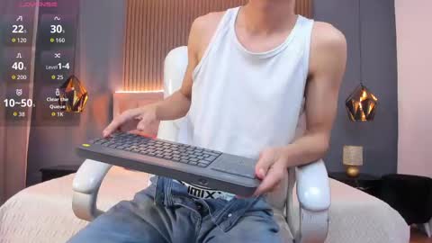 Snapshot of camilo_stark chatting on 09/30/25, 03:55 Camilo online show from 09/30/25, 03:55