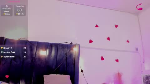 CamiloDoumit online show from 03/07/25, 06:22