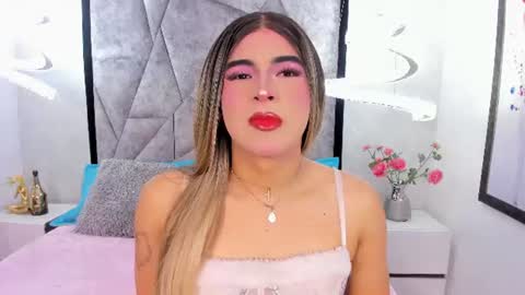 camirauxx online show from 06/15/26, 10:01