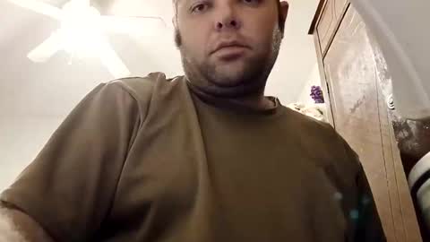 Snapshot of camison1 chatting on 12/20/24, 06:19 camison1 online show from 12/20/24, 06:19