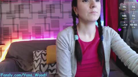 Snapshot of camkitana01 chatting on 04/07/26, 10:15 Kitana online show from 04/07/26, 10:15