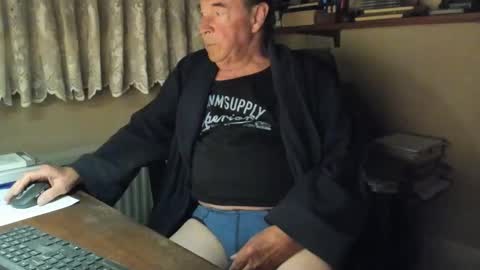 Cammee online show from 04/18/26, 07:18
