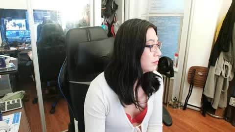 Snapshot of cammy_ho chatting on 04/09/26, 06:57 cammy_ho online show from 04/09/26, 06:57