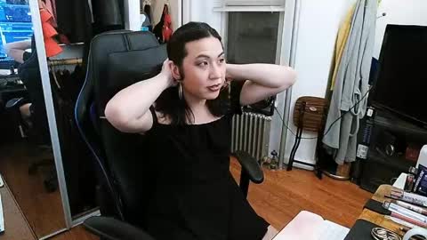 Snapshot of cammy_ho chatting on 04/17/26, 06:05 cammy_ho online show from 04/17/26, 06:05