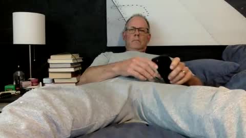 Snapshot of camperjay chatting on 11/15/25, 08:16 james online show from 11/15/25, 08:16