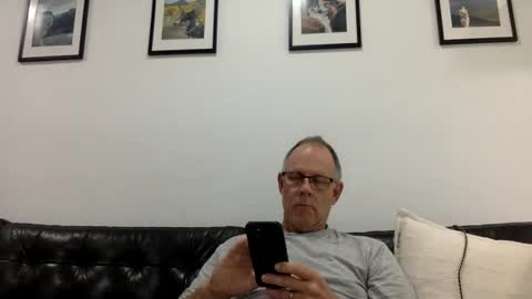 Snapshot of camperjay chatting on 11/16/25, 03:28 james online show from 11/16/25, 03:28