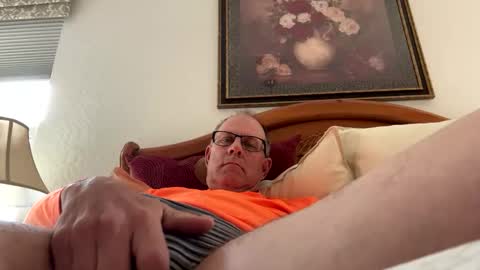 Snapshot of camperjay chatting on 11/21/25, 10:19 james online show from 11/21/25, 10:19