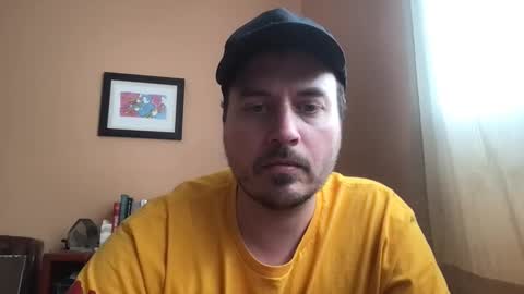 Snapshot of camunity chatting on 05/07/26, 10:15 camunity online show from 05/07/26, 10:15