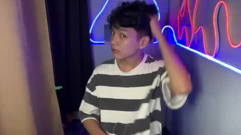 Ethan online show from 09/11/25, 12:16