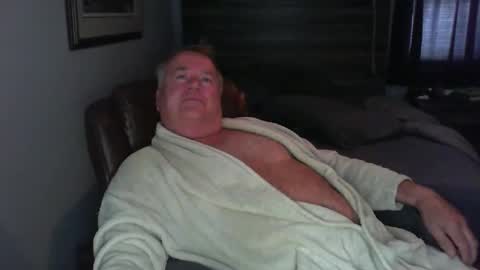 Snapshot of canamanxxx chatting on 10/24/25, 12:45 canamanxxx online show from 10/24/25, 12:45