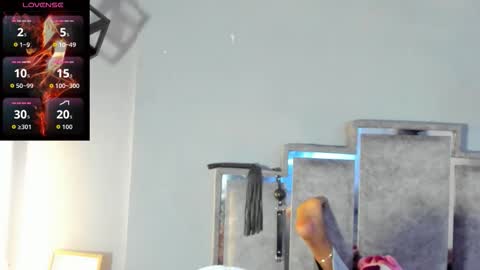 Snapshot of candaceowens chatting on 09/16/25, 03:51 candaceowens online show from 09/16/25, 03:51