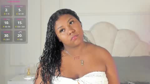 Snapshot of candaceowens chatting on 10/29/25, 04:04 candaceowens online show from 10/29/25, 04:04