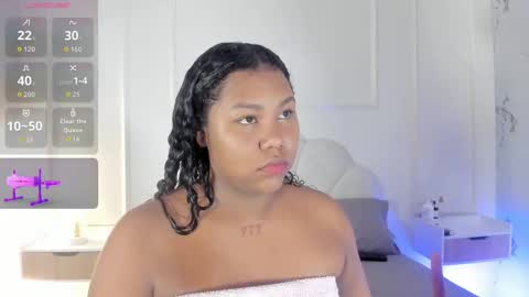 Snapshot of candaceowens chatting on 11/05/25, 03:39 candaceowens online show from 11/05/25, 03:39