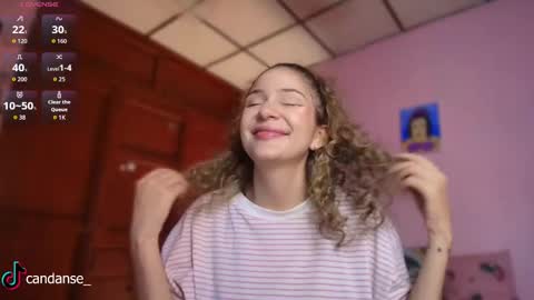 Snapshot of candase_ chatting on 11/02/25, 10:23 Candase online show from 11/02/25, 10:23