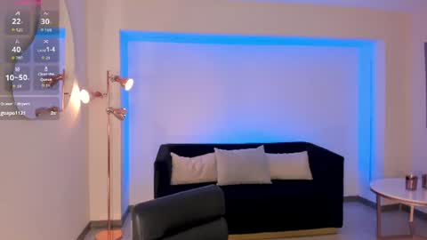 Snapshot of candaserussell chatting on 07/07/26, 06:47 Candanse R online show from 07/07/26, 06:47