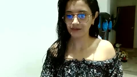 Carolina online show from 01/09/25, 12:35