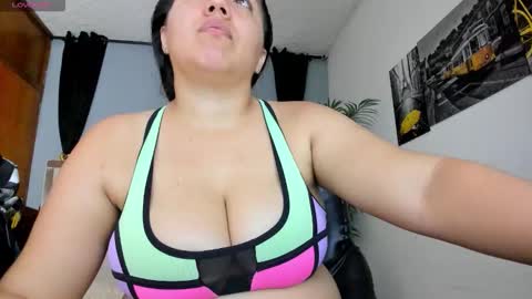 Candy  online show from 11/19/25, 12:49