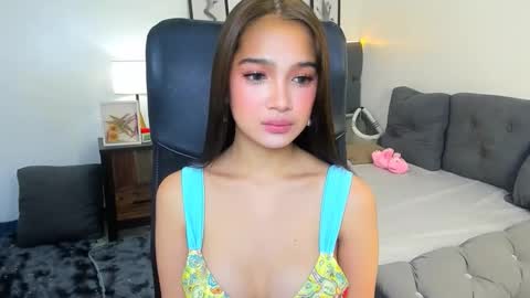 candiceferragamo online show from 02/20/26, 05:35
