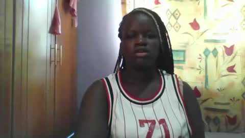 Snapshot of candie_love chatting on 02/25/25, 11:41 Spencer online show from 02/25/25, 11:41