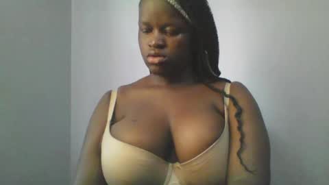Snapshot of candie_love chatting on 03/08/25, 10:32 Spencer online show from 03/08/25, 10:32