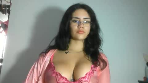 candisara online show from 06/10/26, 06:07