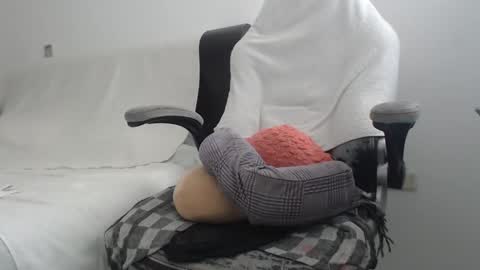 candy08tits online show from 01/16/25, 03:46