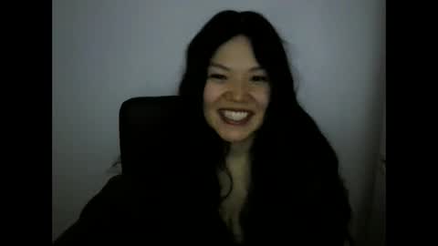 Snapshot of candy11911 chatting on 04/18/26, 08:20 Grace online show from 04/18/26, 08:20