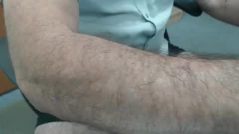 Snapshot of candy1960 chatting on 12/12/24, 09:40 candy1960 online show from 12/12/24, 09:40