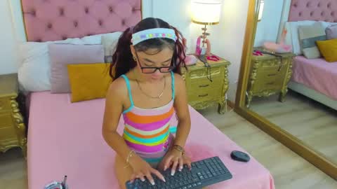 Candy online show from 01/29/25, 10:43