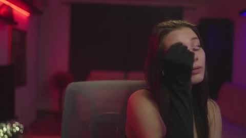 Snapshot of candy__storm chatting on 11/16/25, 08:58 Candy Storm online show from 11/16/25, 08:58