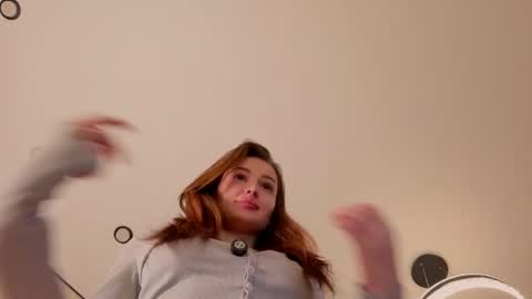 Snapshot of candy_aanna chatting on 05/23/26, 06:12 Hey there Im Anna 21 years old online show from 05/23/26, 06:12