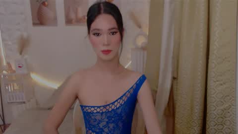 Snapshot of candy_asian69 chatting on 05/25/26, 11:27 Candy online show from 05/25/26, 11:27