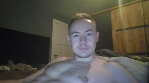 Snapshot of candy_boy_xoxo chatting on 01/16/26, 01:04 candy_boy_xoxo online show from 01/16/26, 01:04