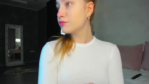 Candy online show from 02/23/26, 09:28