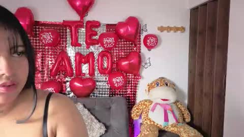 Snapshot of candy_chloe02 chatting on 02/14/26, 11:18 Im ChloeJoin The Fan Club online show from 02/14/26, 11:18