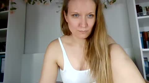 Candy Cougar online show from 07/10/26, 08:07