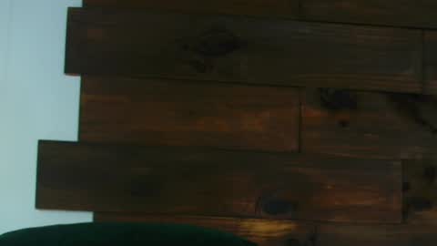 Jolie online show from 04/27/26, 09:02